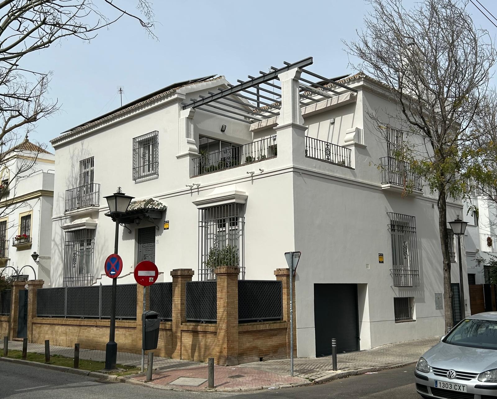 b792385f be93 4f5f b062 5152dfa1e451